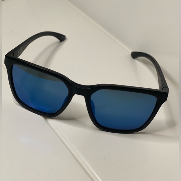 Smith - ChromaPop, Shoutout Sunglasses, Black Matte - Great condition - Picture 9 of 11